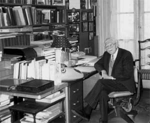 Kurt F. Leidecker in his office