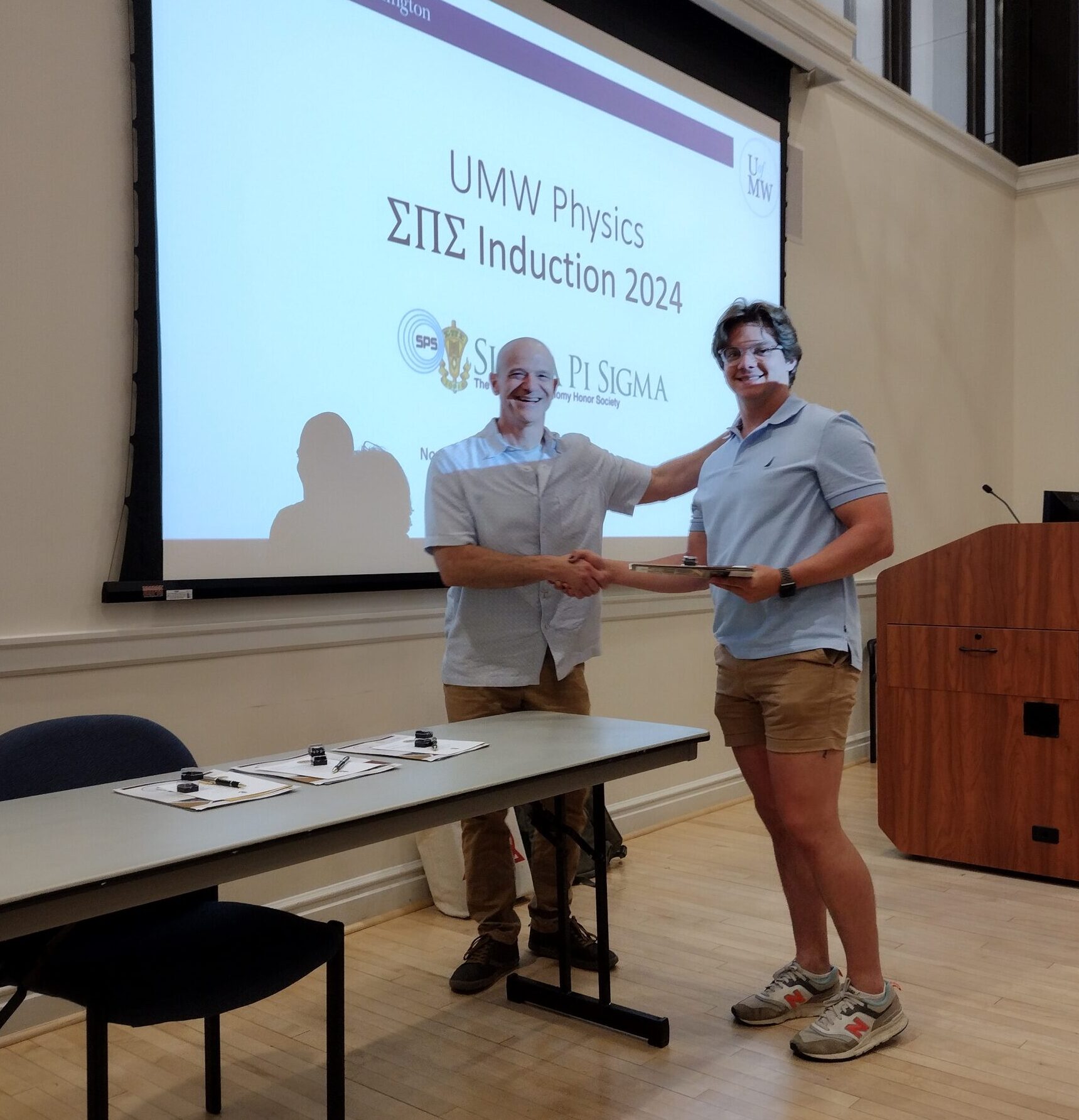 UMW student receives induction into Sigma Pi Sigma 